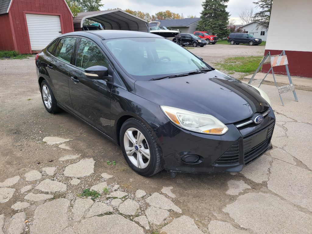 Photo 3 of this FORD FOCUS