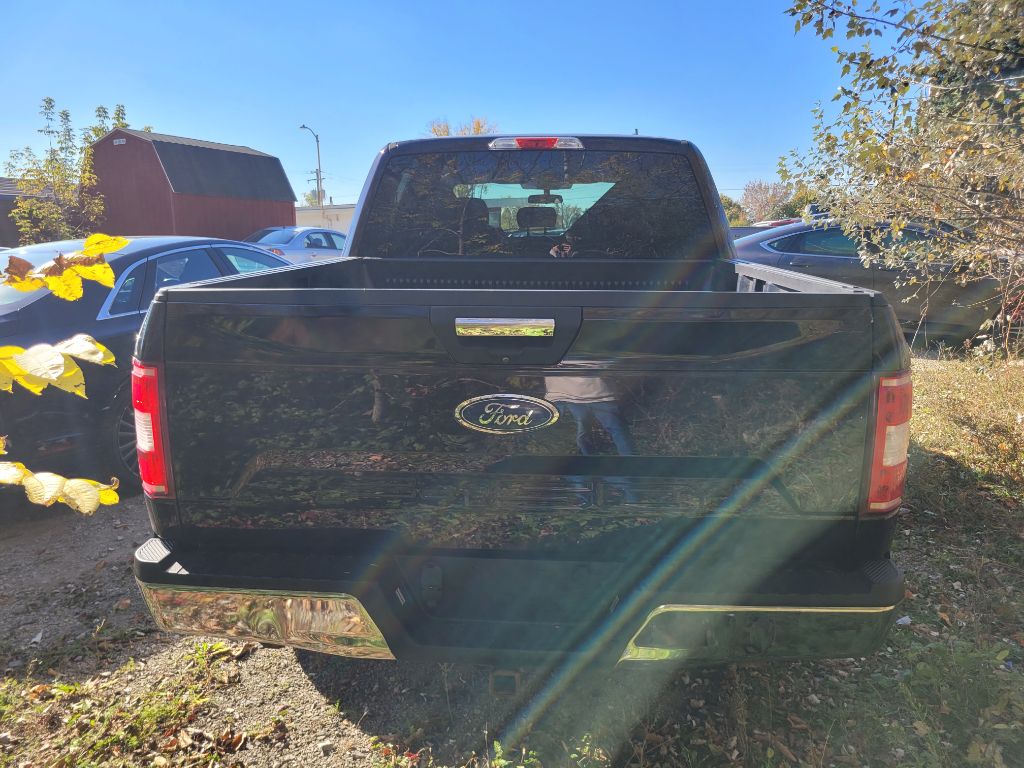 Photo 4 of this FORD F-150