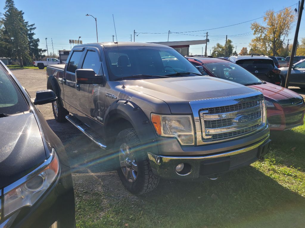 Photo 2 of this FORD F-150