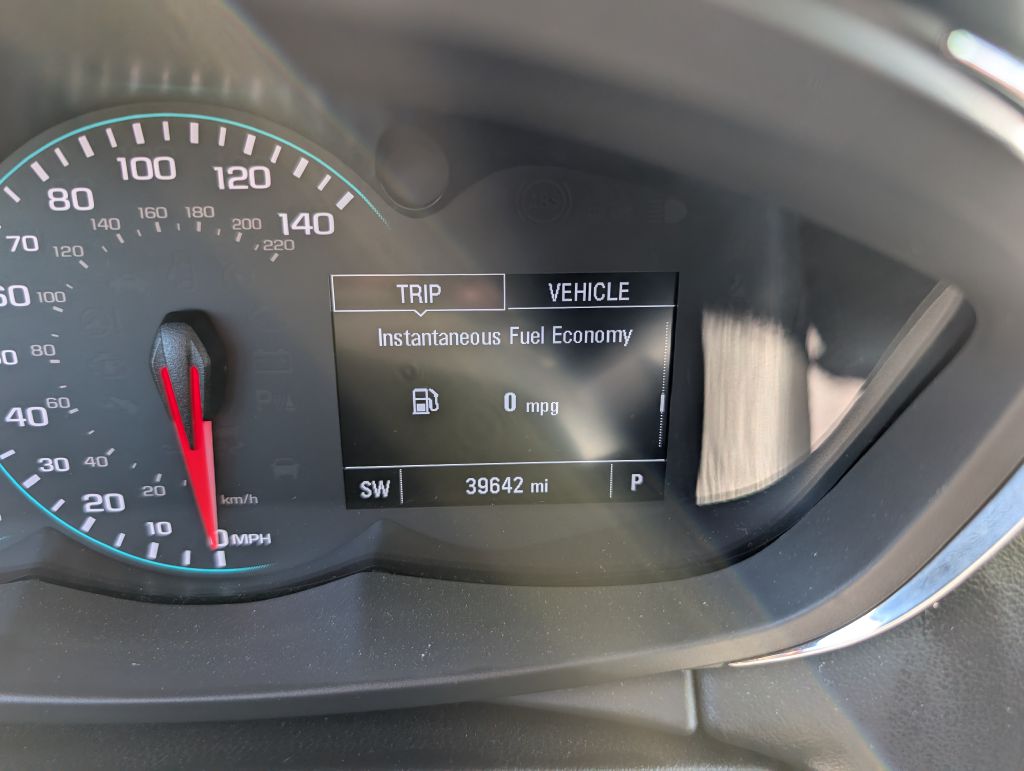 Photo 8 of this CHEVROLET TRAX