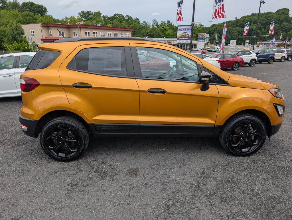 Photo 2 of this FORD ECOSPORT