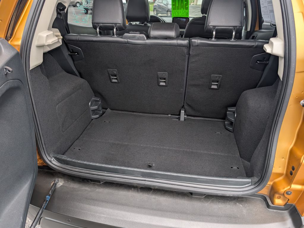 Photo 4 of this FORD ECOSPORT