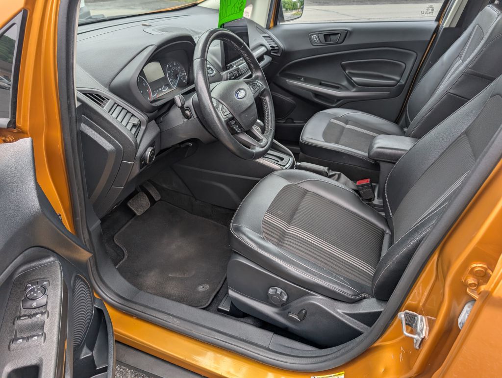 Photo 6 of this FORD ECOSPORT