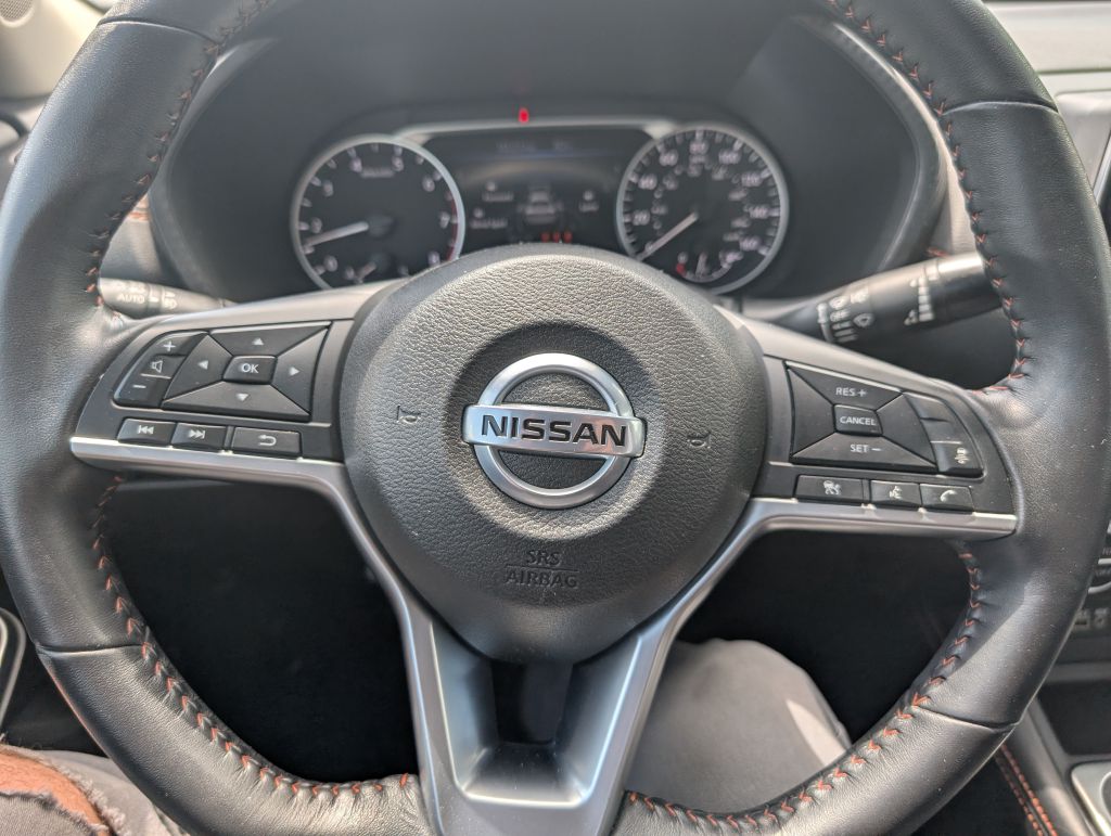 Photo 8 of this NISSAN SENTRA