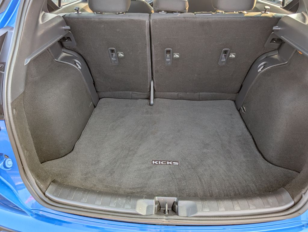 Photo 4 of this NISSAN KICKS