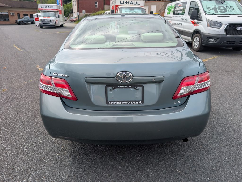 Photo 3 of this TOYOTA CAMRY