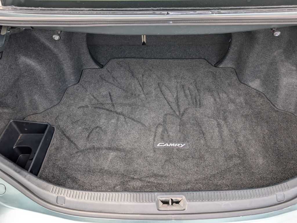 Photo 4 of this TOYOTA CAMRY