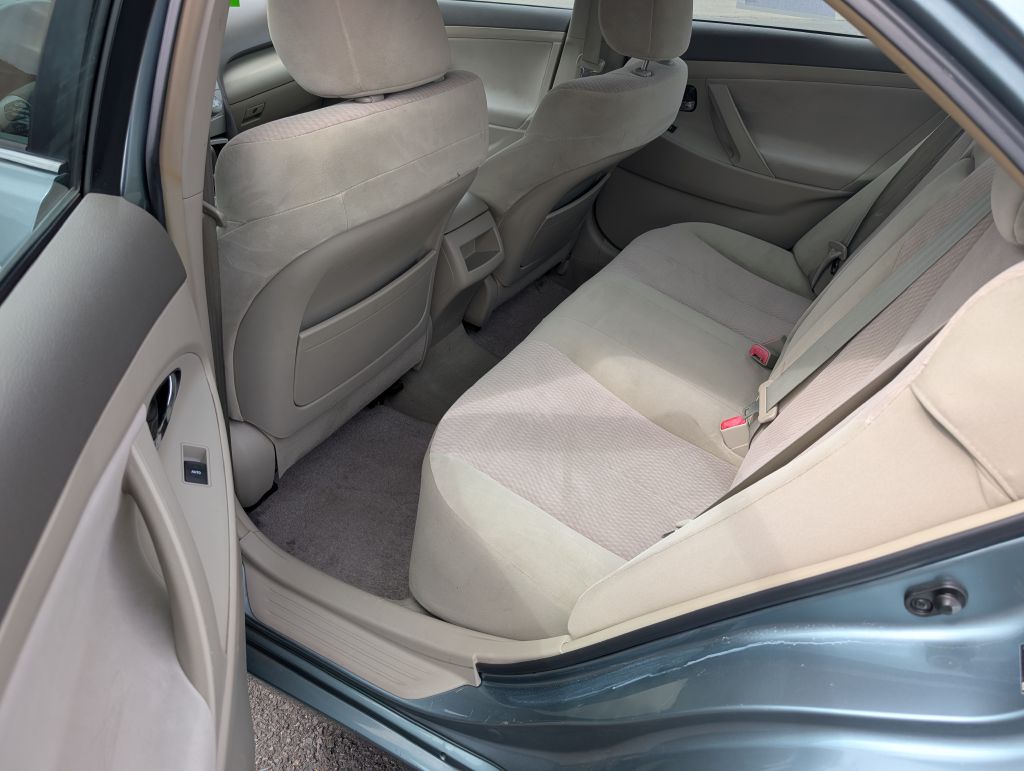 Photo 5 of this TOYOTA CAMRY