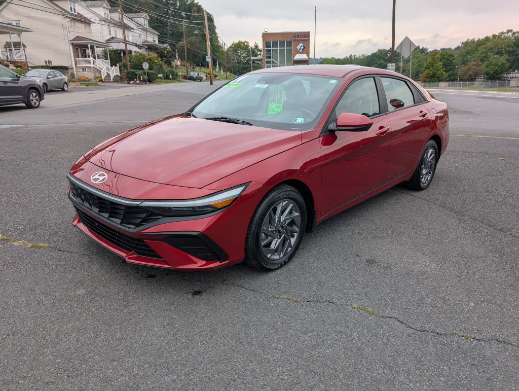 2024 HYUNDAI ELANTRA
