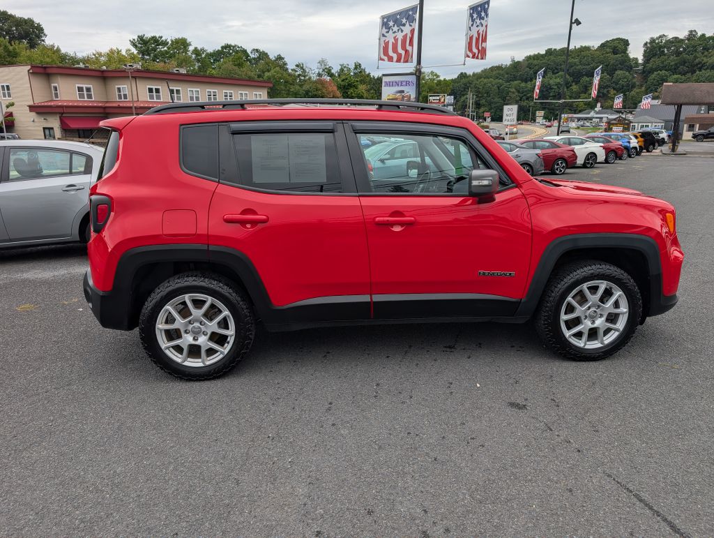 Photo 2 of this JEEP RENEGADE