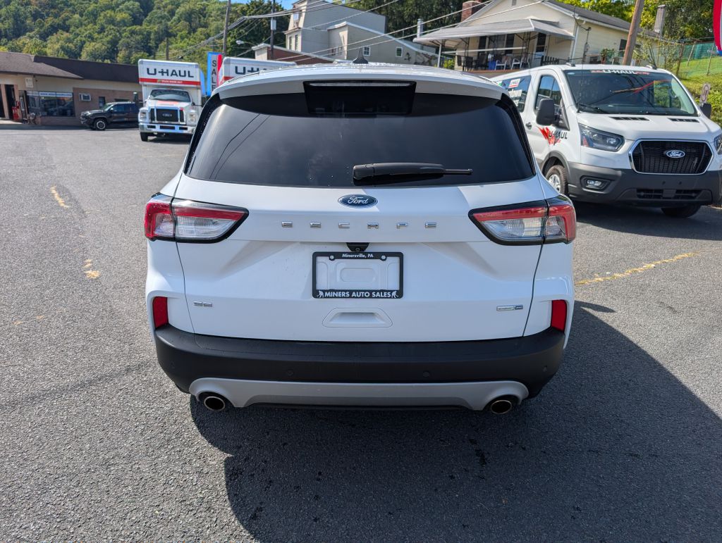 Photo 3 of this FORD ESCAPE