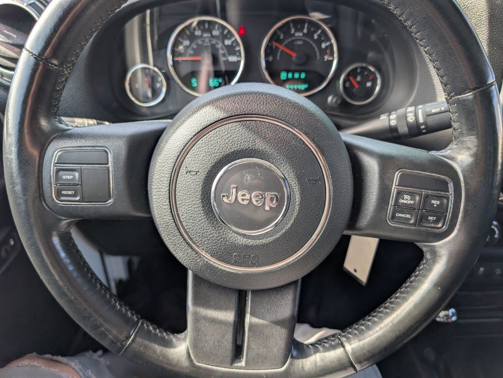 Photo 9 of this JEEP WRANGLER UNLIMI
