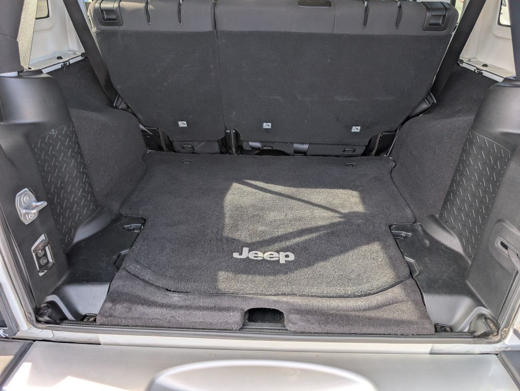 Photo 4 of this JEEP WRANGLER UNLIMI