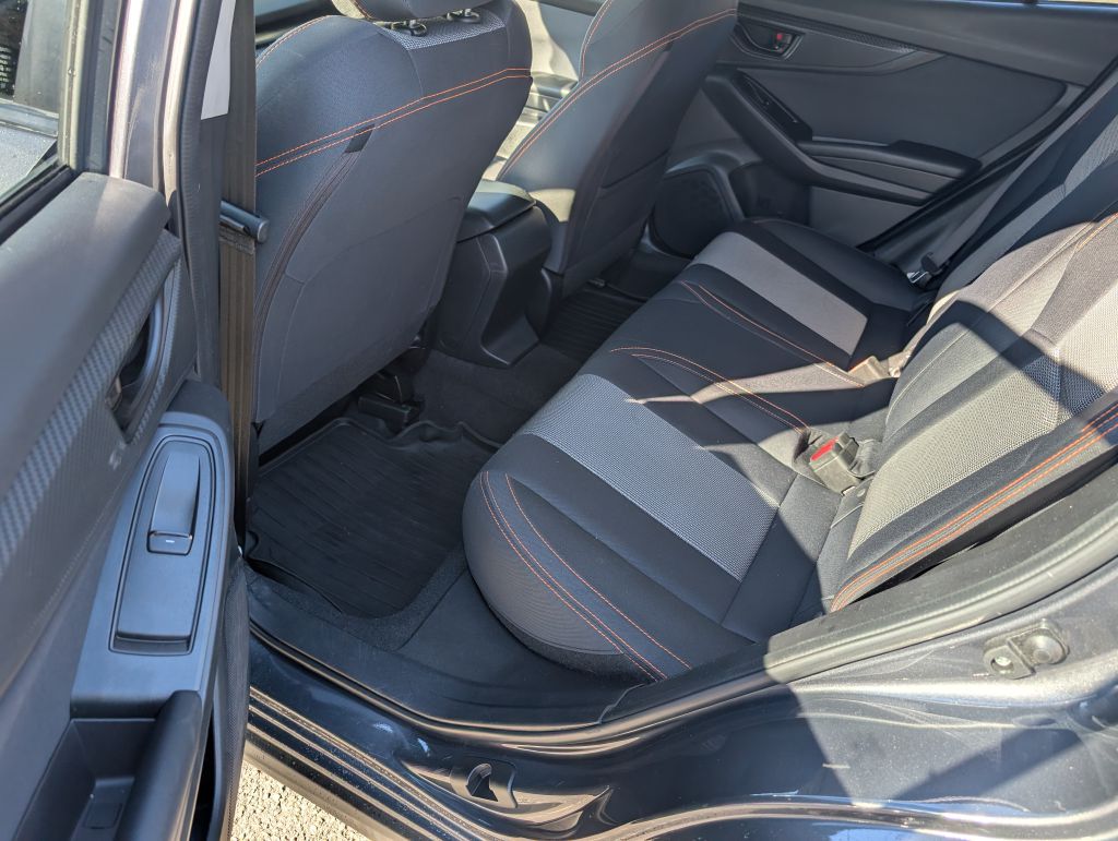 Photo 5 of this SUBARU CROSSTREK