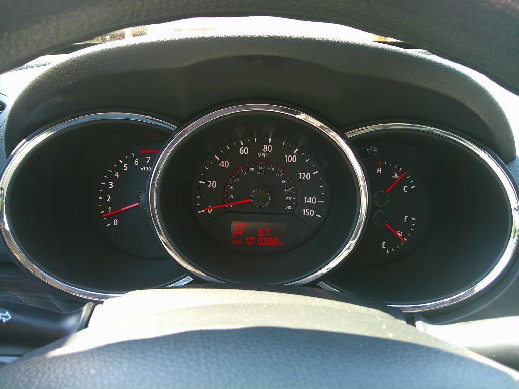 Photo 17 of this KIA SORENTO