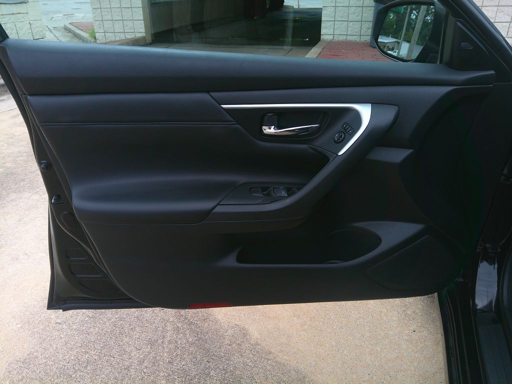 Photo 7 of this NISSAN ALTIMA