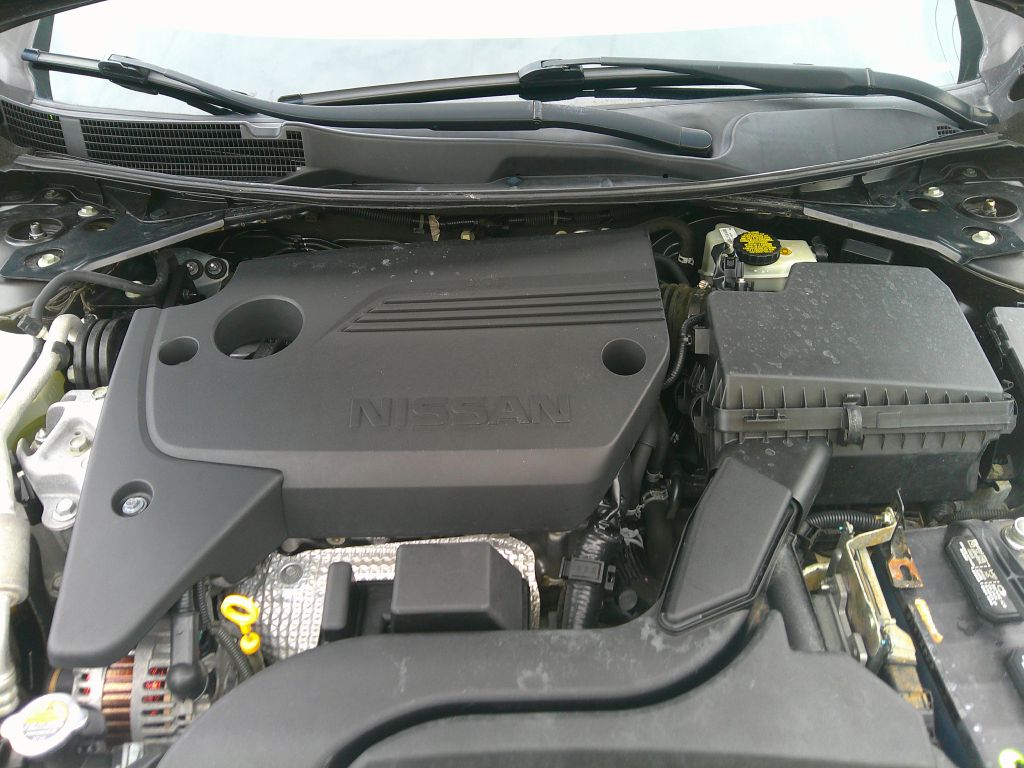 Photo 24 of this NISSAN ALTIMA