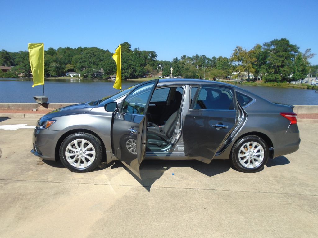 Photo 6 of this NISSAN SENTRA