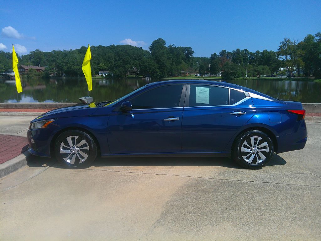 Photo 3 of this NISSAN ALTIMA