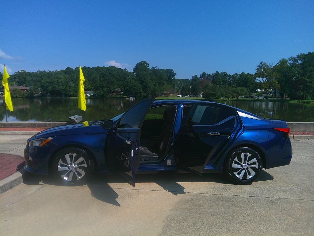 Photo 6 of this NISSAN ALTIMA
