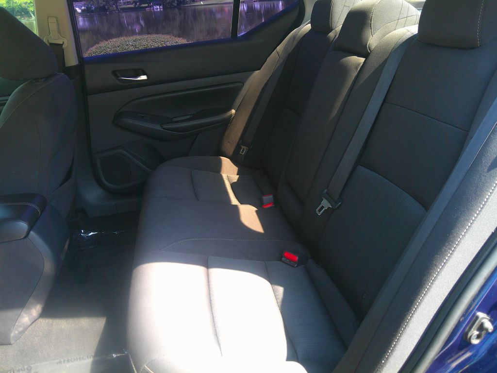 Photo 14 of this NISSAN ALTIMA
