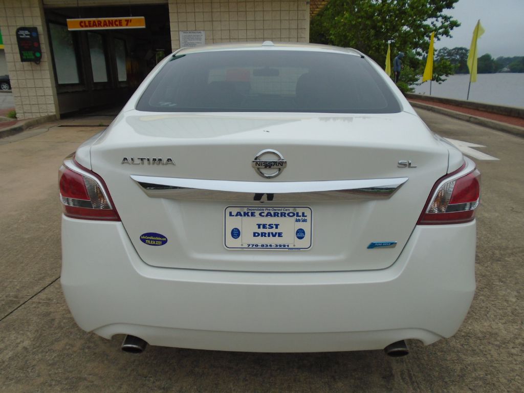 Photo 2 of this NISSAN ALTIMA