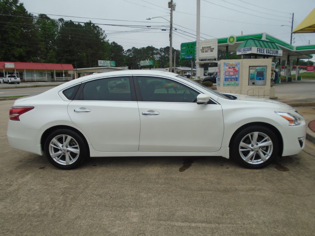 Photo 4 of this NISSAN ALTIMA