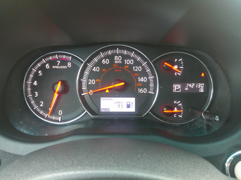 Photo 15 of this NISSAN MAXIMA
