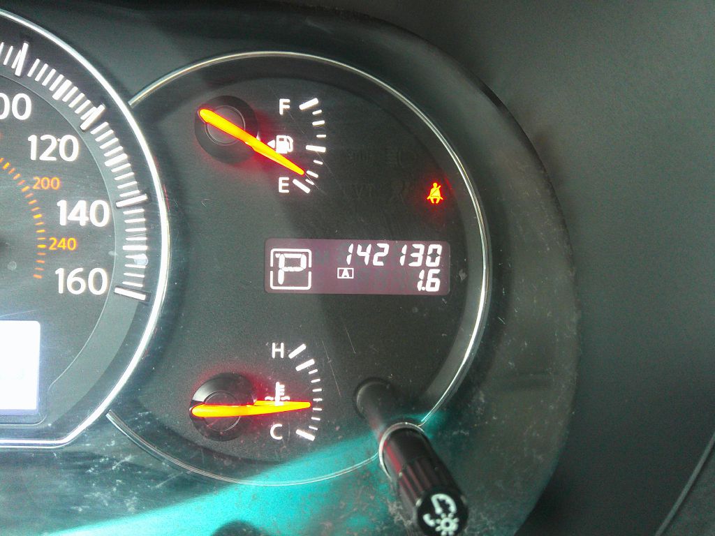 Photo 16 of this NISSAN MAXIMA