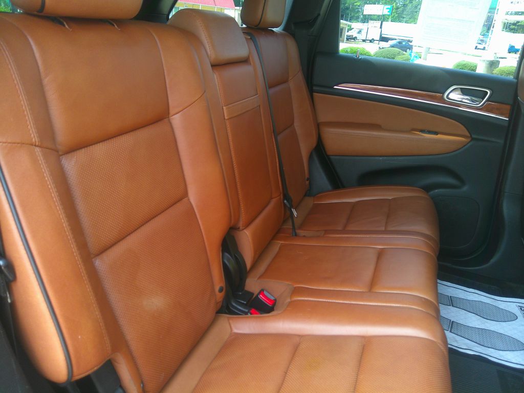 Photo 13 of this JEEP GRAND CHEROKEE