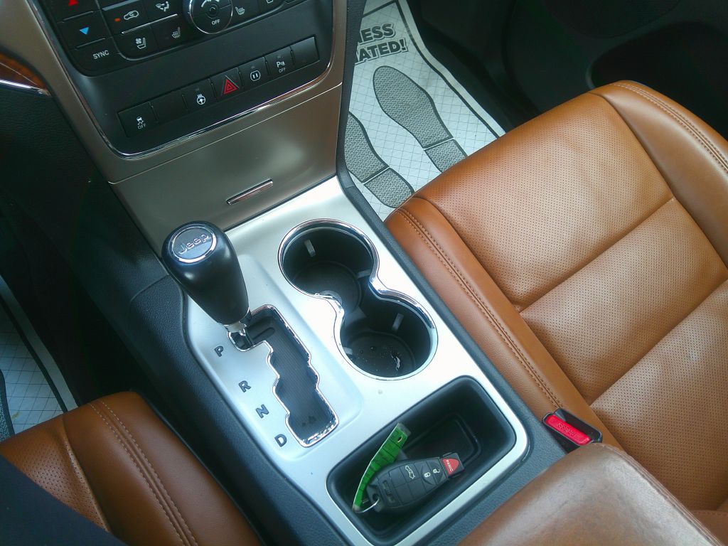 Photo 21 of this JEEP GRAND CHEROKEE