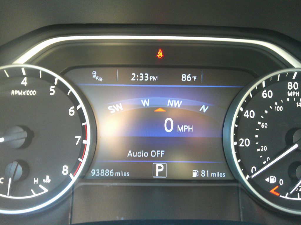 Photo 17 of this NISSAN MAXIMA