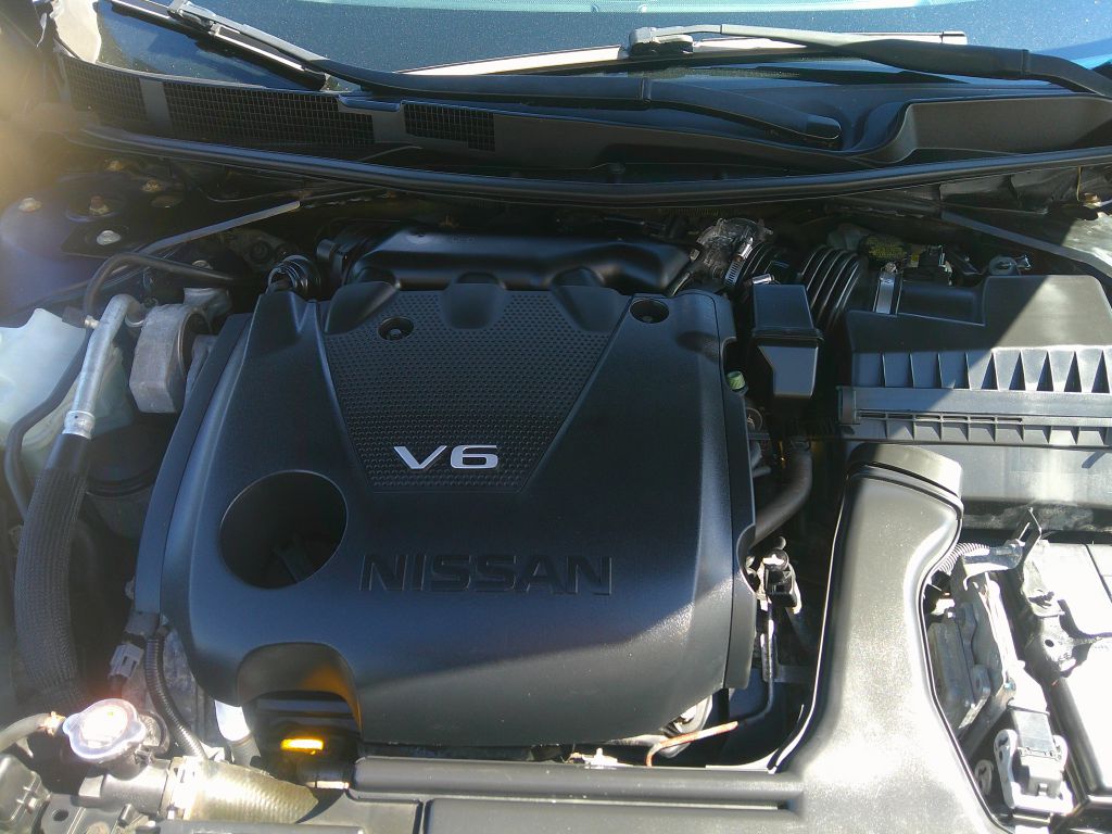 Photo 21 of this NISSAN MAXIMA