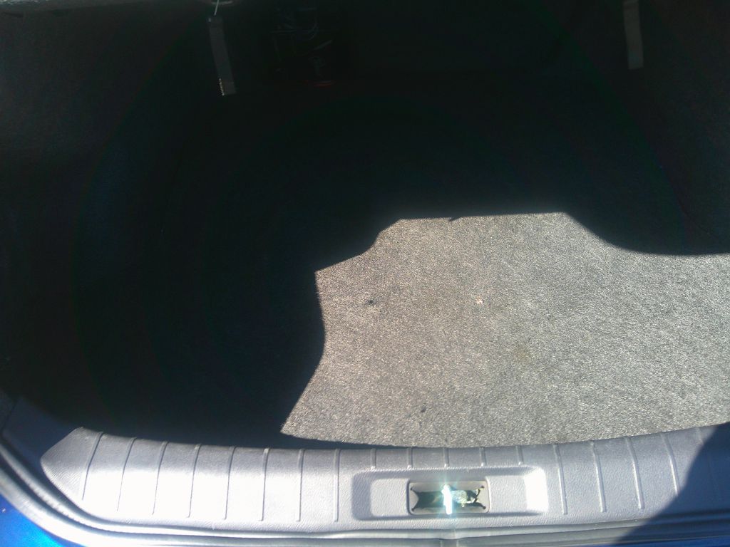 Photo 21 of this NISSAN MAXIMA