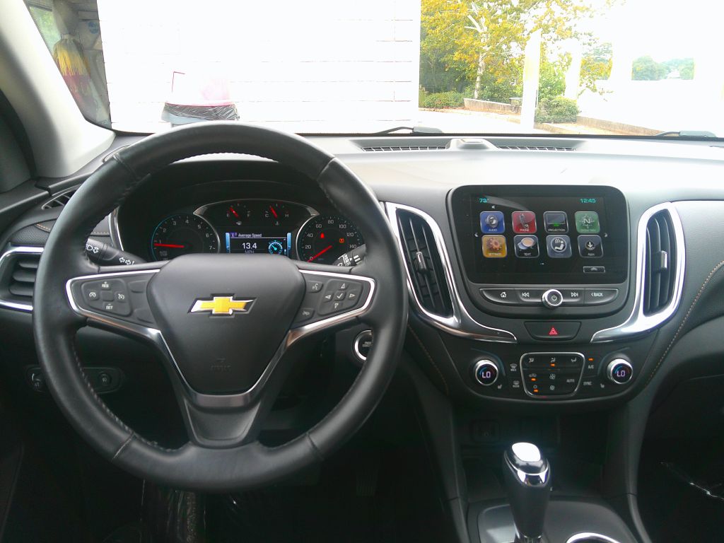 Photo 15 of this CHEVROLET EQUINOX