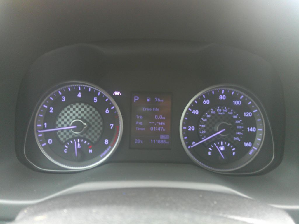 Photo 15 of this HYUNDAI ELANTRA