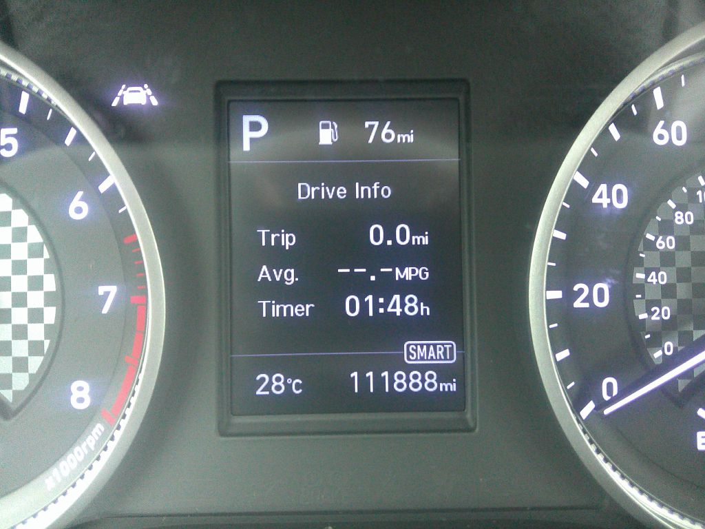 Photo 16 of this HYUNDAI ELANTRA