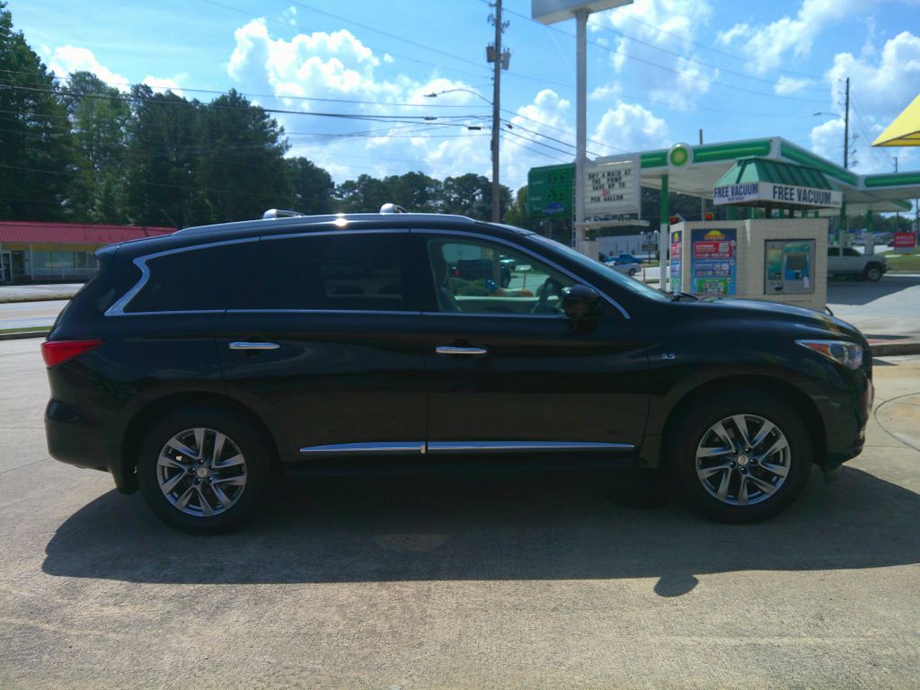 Photo 4 of this INFINITI QX60