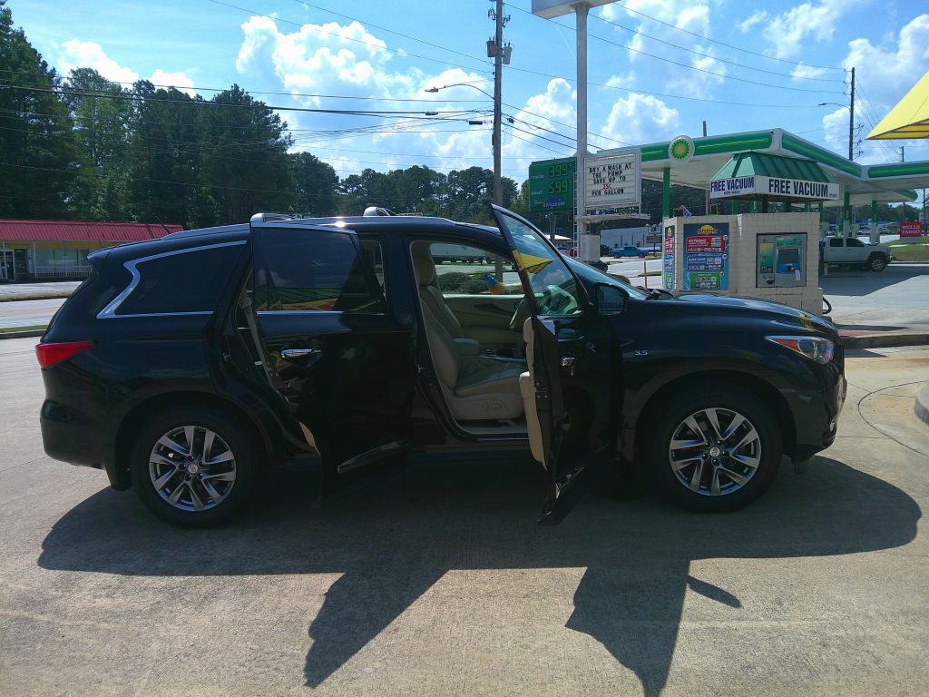 Photo 5 of this INFINITI QX60