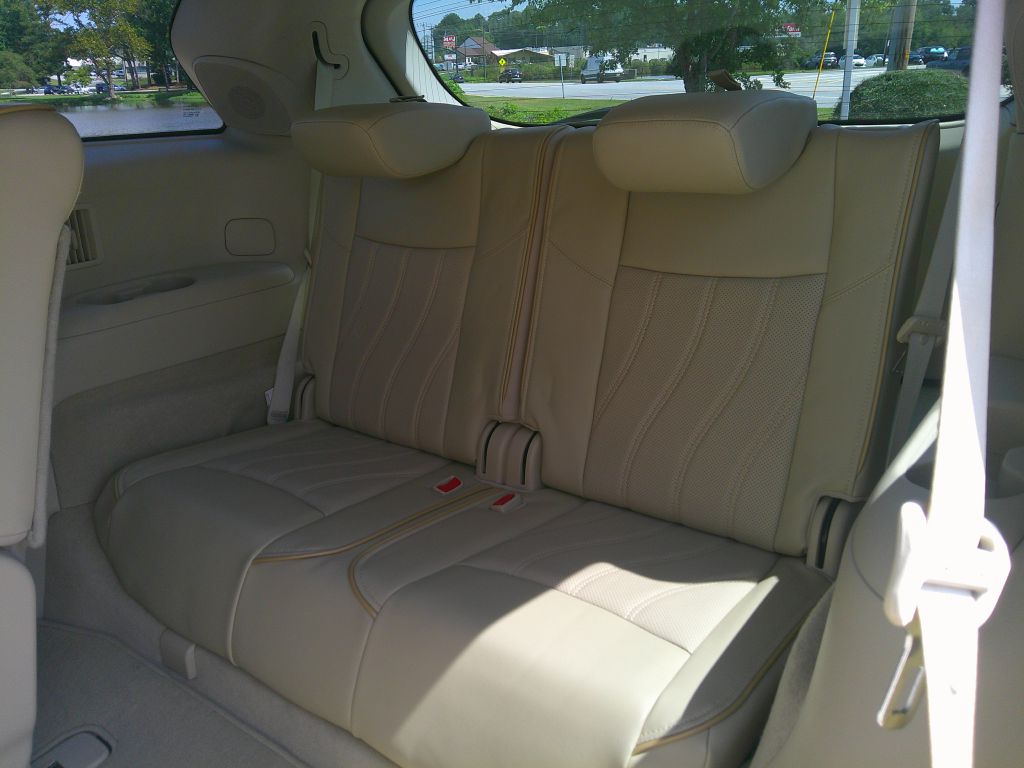 Photo 15 of this INFINITI QX60