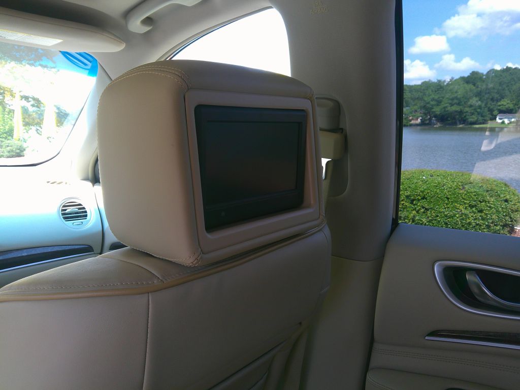 Photo 17 of this INFINITI QX60
