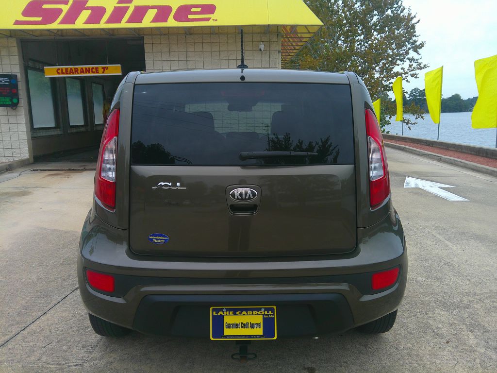 Photo 2 of this KIA SOUL