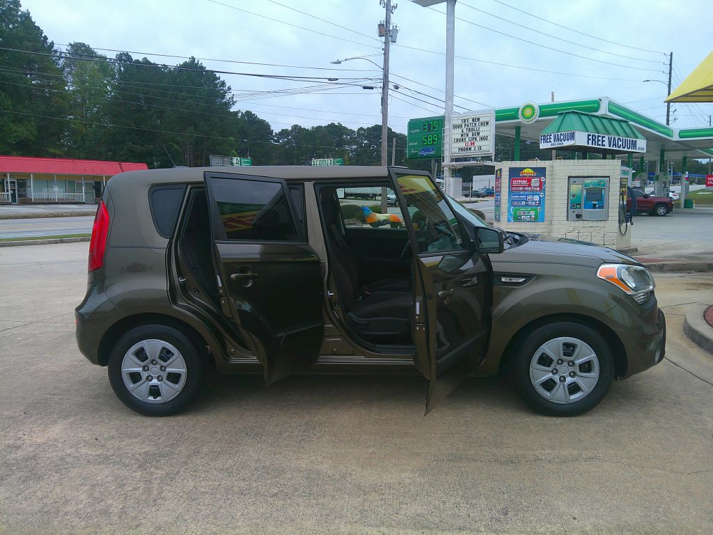 Photo 5 of this KIA SOUL