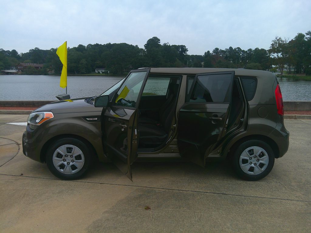 Photo 6 of this KIA SOUL