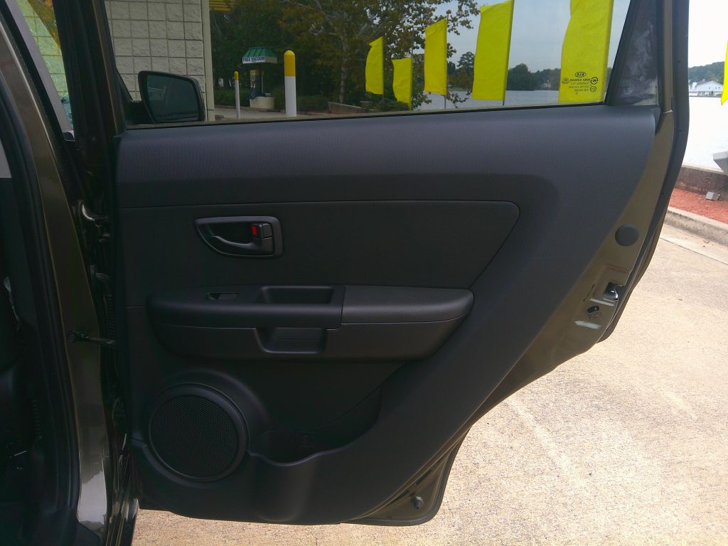 Photo 9 of this KIA SOUL