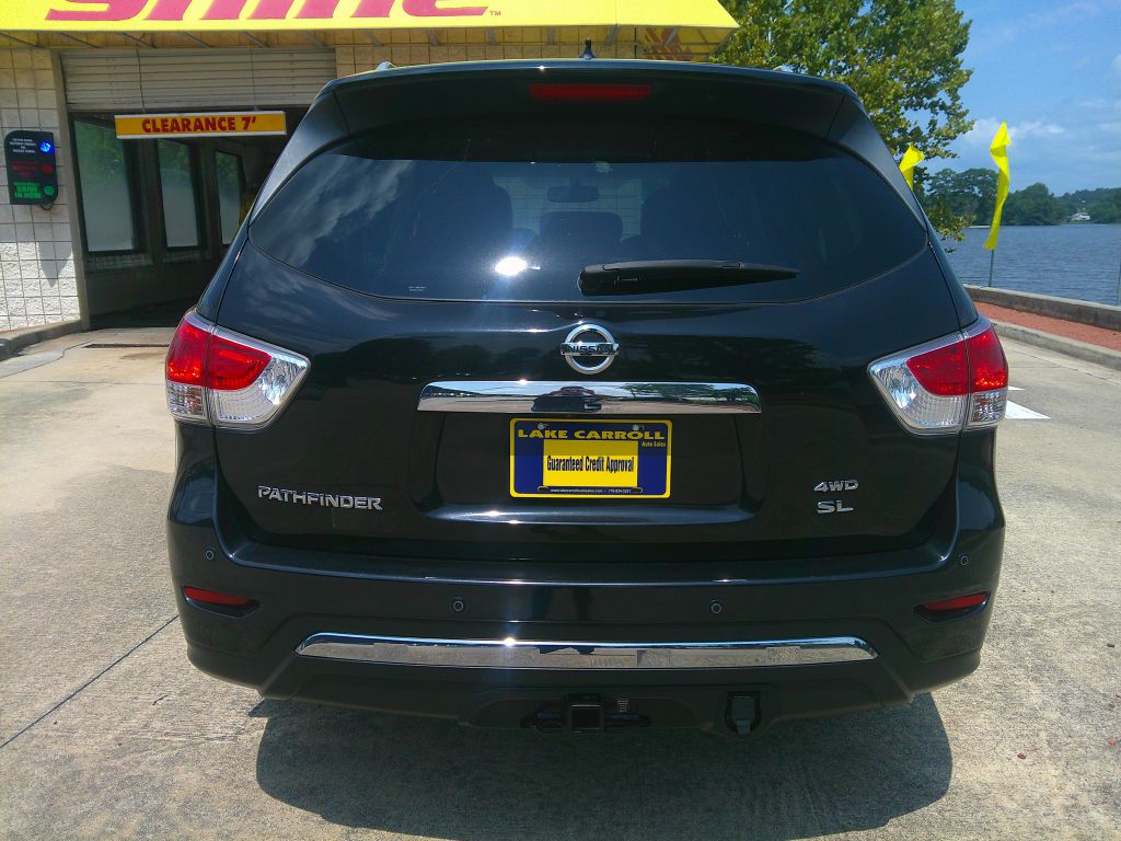 Photo 2 of this NISSAN PATHFINDER