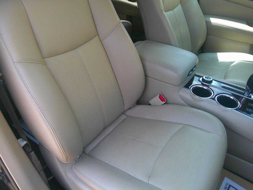 Photo 12 of this NISSAN PATHFINDER