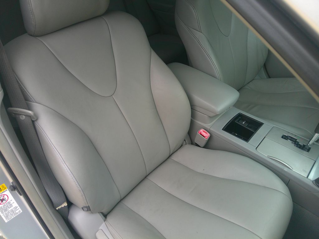 Photo 12 of this TOYOTA CAMRY