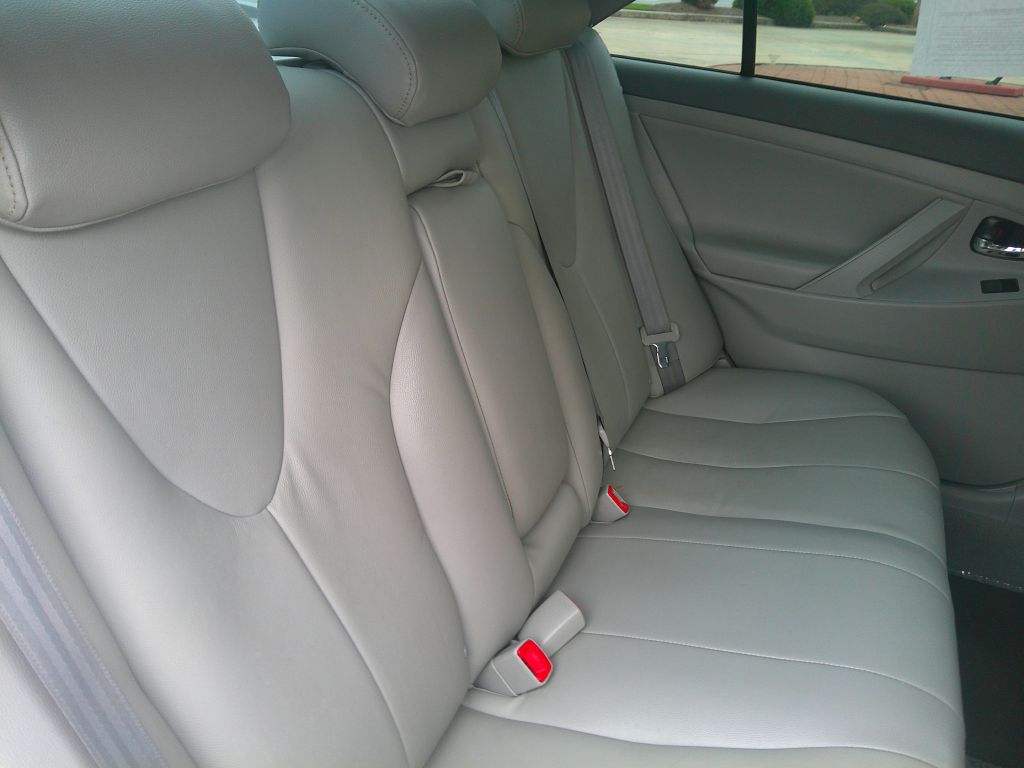 Photo 13 of this TOYOTA CAMRY