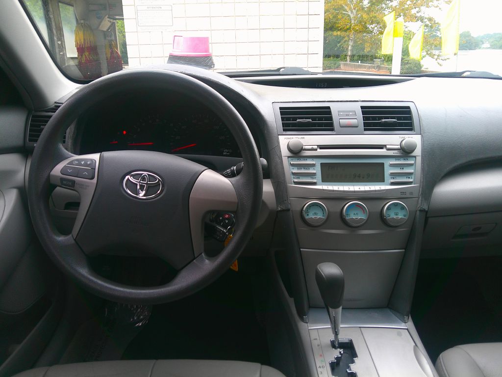 Photo 15 of this TOYOTA CAMRY